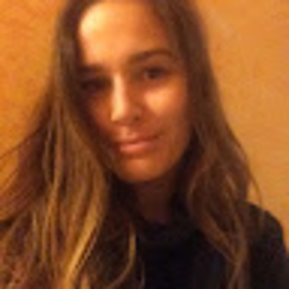 Meet your Posher, Elyse